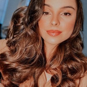 Meet your Posher, Kamila leal